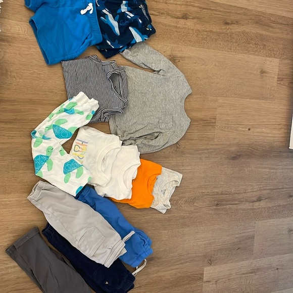 Bundle of 13 items - Picture 1 of 4